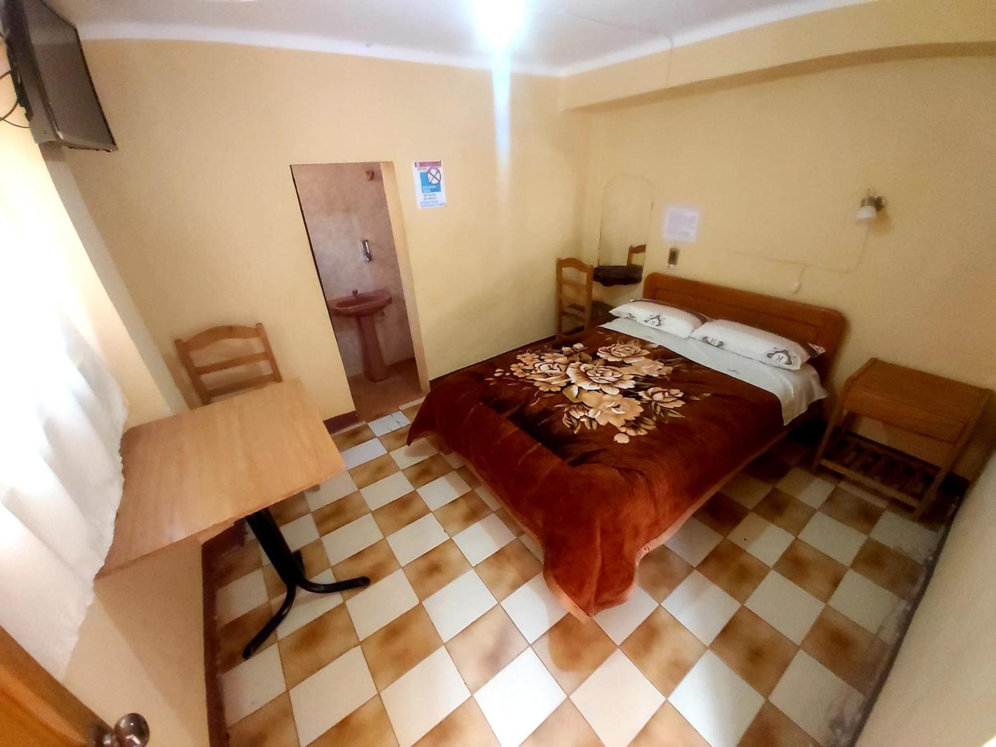 Hotel Residencial El Expreso Oruro Exteriér fotografie